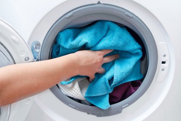 Don t put waterproof clothing! 6 points to note when using a washing machine: The heart machine is damaged and overturned