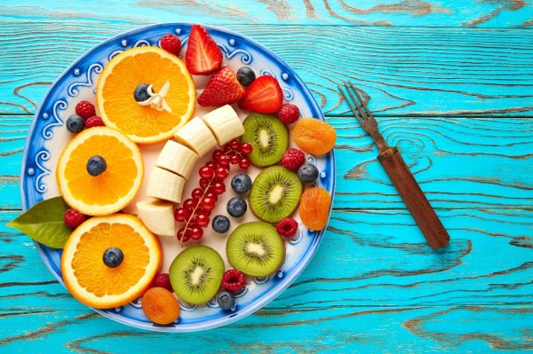 Fruits replace meals and want to lose weight! Overdose causes loss of blood sugar, which may lead to hypertension and hyperlipidemia.