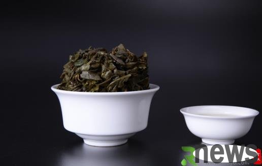 Tea leaves are very useful, eliminate dark circles and eliminate foot odor and prevent foot stasis
