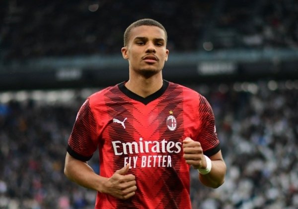 Dima: In addition to Cuomo, Premier League teams also have the interest in Milan defender Jaf