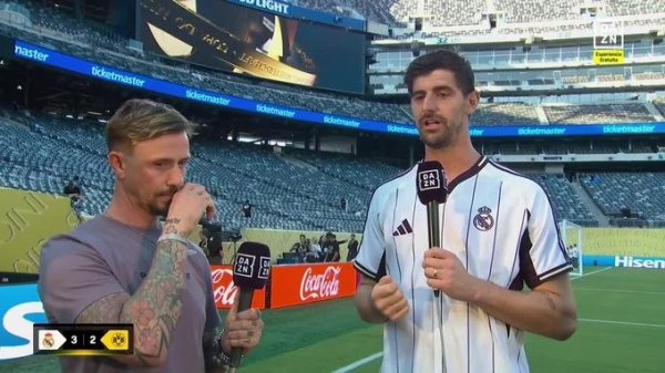 Courtois: Wyson s red card is not necessary. He reaches out to pull people when he leads 3-1. He wants to learn from it.