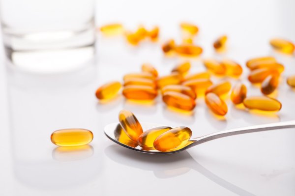 Why is Omega-3 from food good for health But is there a dispute over Omega-3 from fish oil supplement?