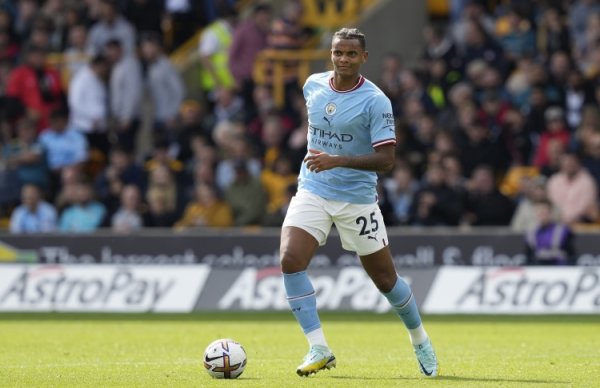 Sky reporter: Akanji is a hot topic in the transfer market, but he will not join Leverkusen